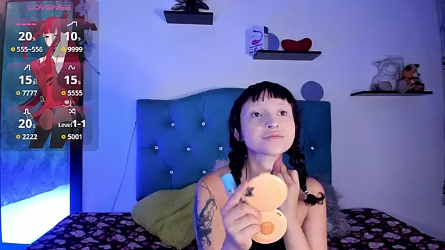 Gemma honey online show from 05-20-26, 01:17