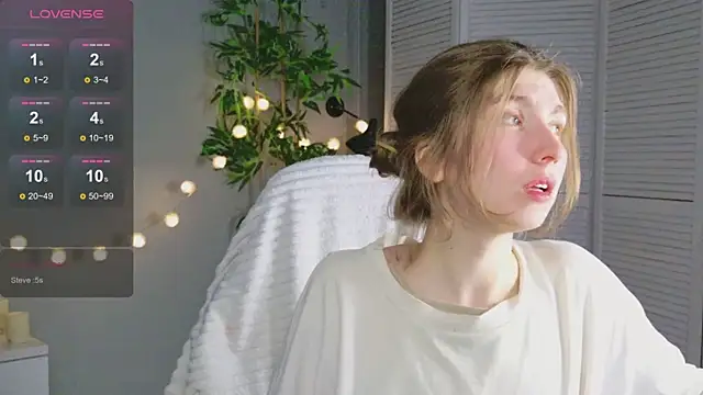 Bubble Chloe online show from 04-08-26, 04:29