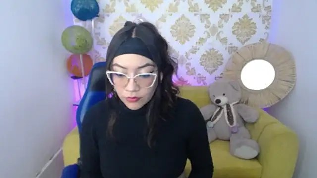 ALISS M  online show from 02-19-26, 07:21