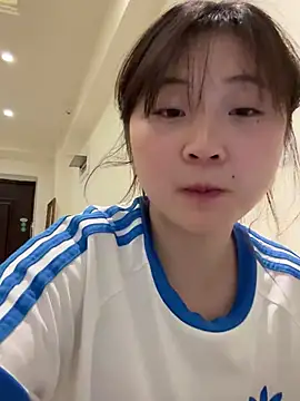 LXR77887 online show from 04-17-26, 04:26