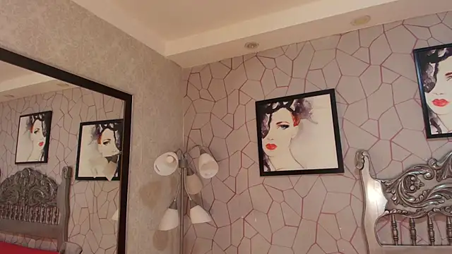 meganrousx online show from 04-23-26, 01:35