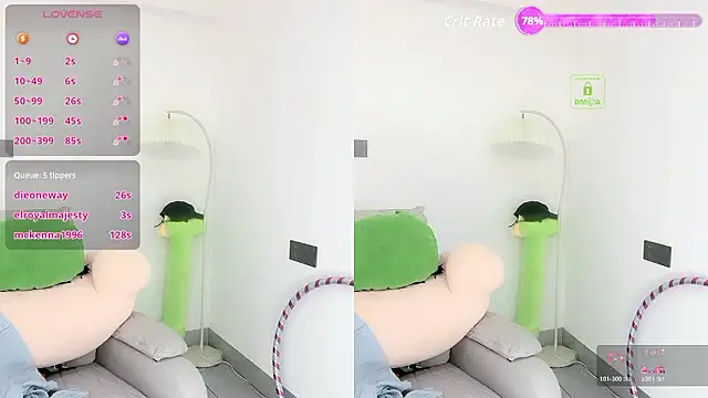 Snapshot of Minnie-Micky chatting on 03-08-26, 02:04 Minnie-Micky online show from 03-08-26, 02:04