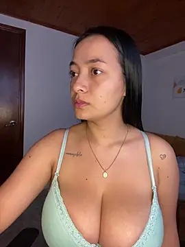 JulietaRiios online show from 04-25-26, 07:22