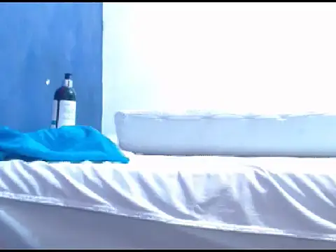 Snapshot of xxiomarasweet chatting on 02-14-26, 11:34 xxiomarasweet online show from 02-14-26, 11:34