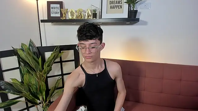 Patrick Howland  online show from 04-22-26, 09:05