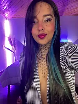 Annie Alicee online show from 03-25-26, 02:45