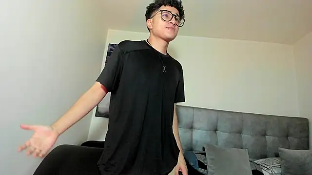 Adonibaskerville4 online show from 03-24-26, 01:49