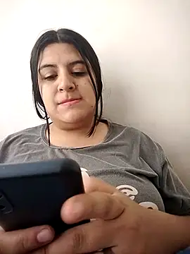 Snapshot of Hammys-stevee chatting on 02-25-26, 02:16 Hammys-stevee online show from 02-25-26, 02:16