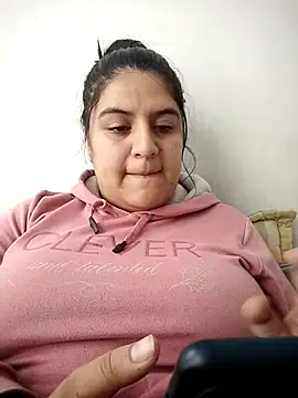 Snapshot of Hammys-stevee chatting on 03-13-26, 03:51 Hammys-stevee online show from 03-13-26, 03:51