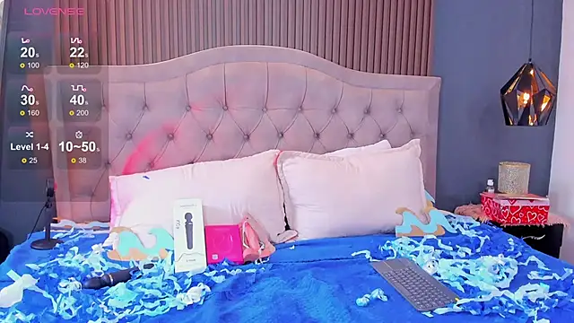 Noa 03 online show from 03-13-26, 06:25