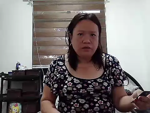 yummychubby29 online show from 02-03-26, 05:16