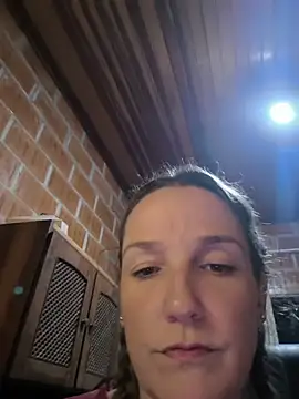 Loirinha surf online show from 03-12-26, 01:45