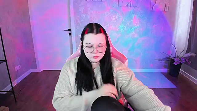 Kira G0ld online show from 04-09-26, 01:05