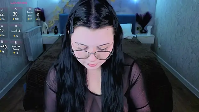 Kira G0ld online show from 06-06-26, 09:03