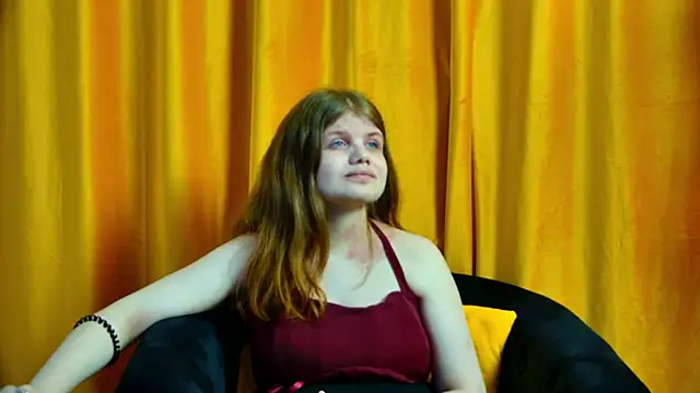 ChloeHalses online show from 05-16-26, 05:12