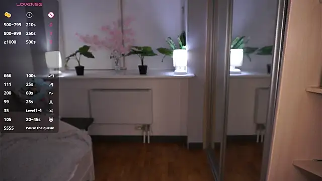 HannaHayles online show from 04-01-26, 05:10