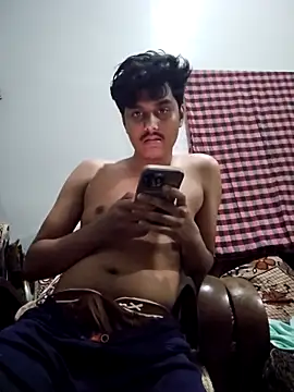 Snapshot of Nonamebadboy7 chatting on 02-03-26, 10:31 Nonamebadboy7 online show from 02-03-26, 10:31