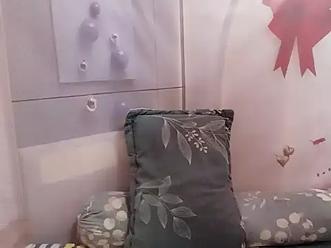 Hello-Kitty001 online show from 03-02-26, 05:30