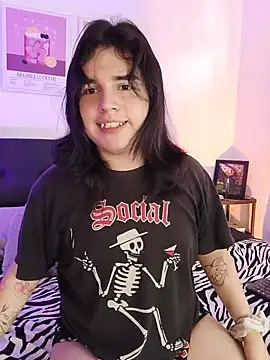 Daniellesins1 online show from 07-12-26, 07:05