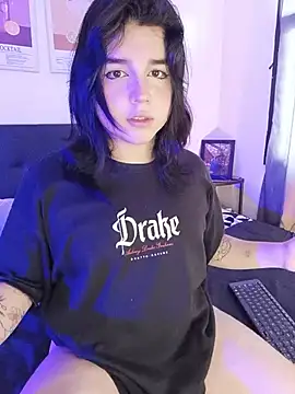 Daniellesins1 online show from 07-18-26, 05:17