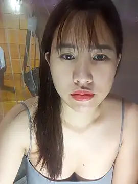 Yui-Ch1682 online show from 02-23-26, 03:48