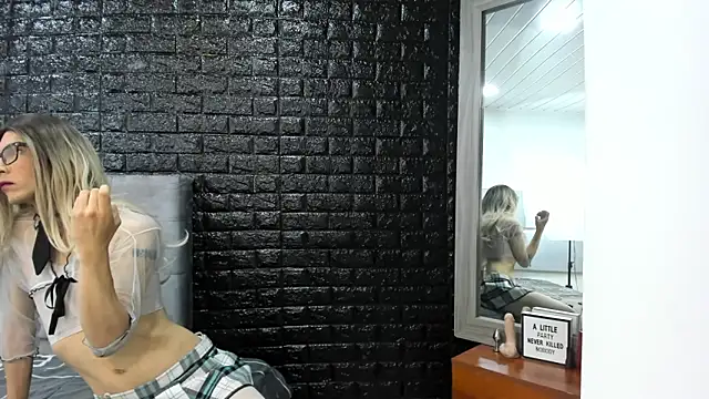 Calopezreal  online show from 02-23-26, 01:08