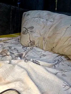 Snapshot of Pelloz chatting on 02-25-26, 08:18 Pelloz online show from 02-25-26, 08:18