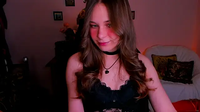 Snapshot of LanaLovely chatting on 04-29-26, 06:39 LanaLovely online show from 04-29-26, 06:39