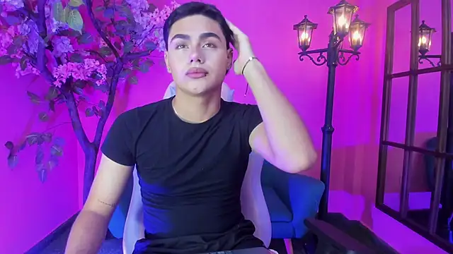 FemNoa online show from 02-09-26, 11:14