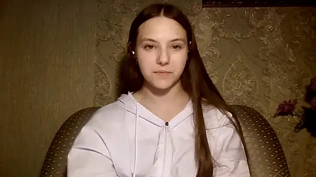 YuniNeko online show from 04-18-26, 07:58