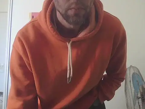 willyhot hot online show from 04-27-26, 06:39