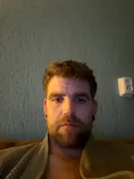 Snapshot of Bashard chatting on 03-04-26, 09:21 Bashard online show from 03-04-26, 09:21