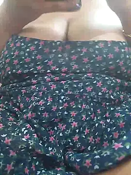 Snapshot of JOYAPARVEEN chatting on 05-19-26, 06:58 JOYAPARVEEN online show from 05-19-26, 06:58