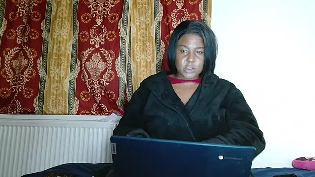 CurvySashia online show from 04-10-26, 11:42