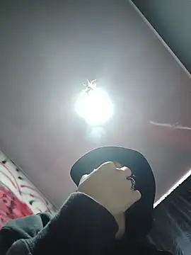 CharlotteKravizz online show from 02-25-26, 05:44