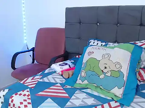 latin riahnna jp online show from 02-11-26, 11:26