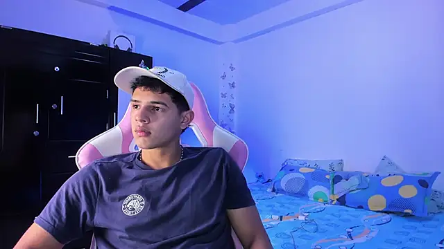 Adrian Prime  online show from 02-21-26, 06:53