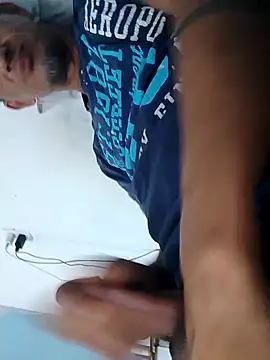 Snapshot of Nicedickcumcali chatting on 02-08-26, 09:18 Nicedickcumcali online show from 02-08-26, 09:18