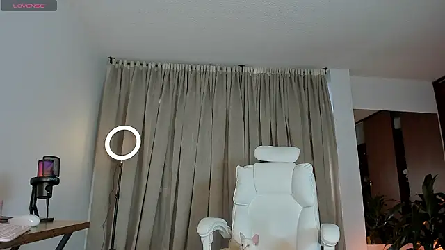 karinnixx online show from 03-03-26, 02:45