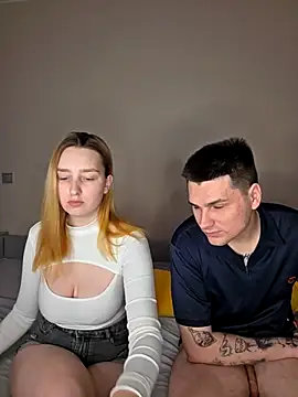 ToxyFoxyy online show from 02-05-26, 02:00