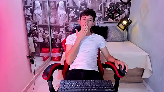 Christian Foxx online show from 04-09-26, 02:00