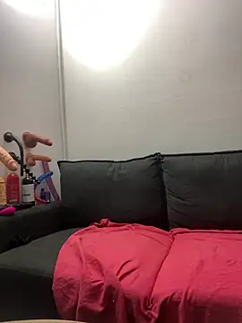 Snapshot of daphne_grande chatting on 03-27-26, 12:05 daphne grande online show from 03-27-26, 12:05