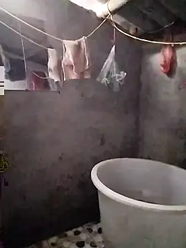 Snapshot of vivi1889 chatting on 04-04-26, 12:57 vivi1889 online show from 04-04-26, 12:57