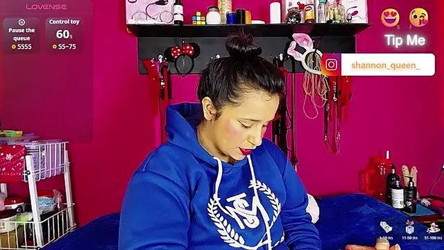 shannon queen- online show from 04-10-26, 05:01