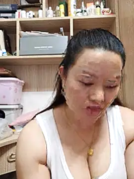 Jennie dogy online show from 06-24-26, 05:06