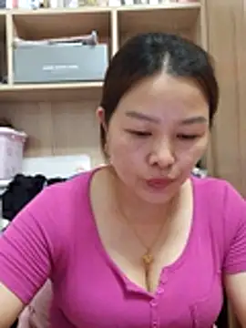 Jennie dogy online show from 06-27-26, 12:22