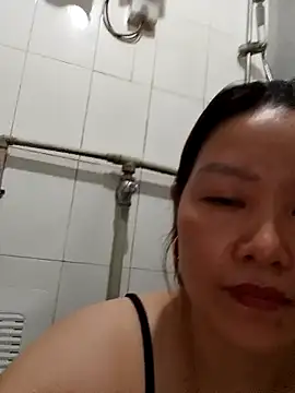 Jennie dogy online show from 07-27-26, 11:34