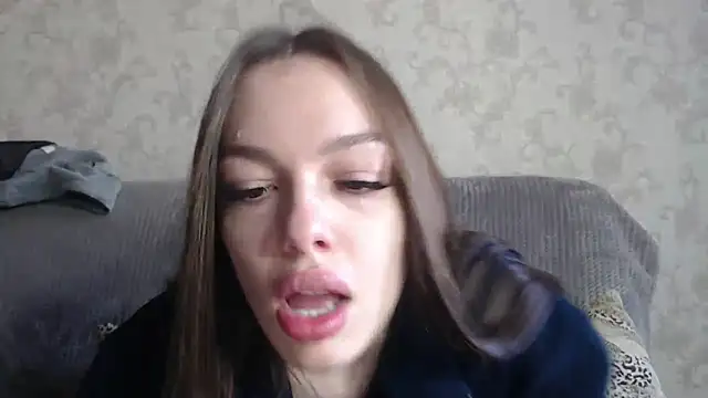 CandyGyrl online show from 04-09-26, 01:05