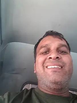 Snapshot of indiandesivillegeboy chatting on 06-08-26, 08:48 indiandesivillegeboy online show from 06-08-26, 08:48