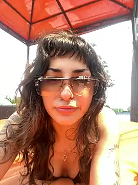 AngelaCox online show from 07-17-26, 05:47
